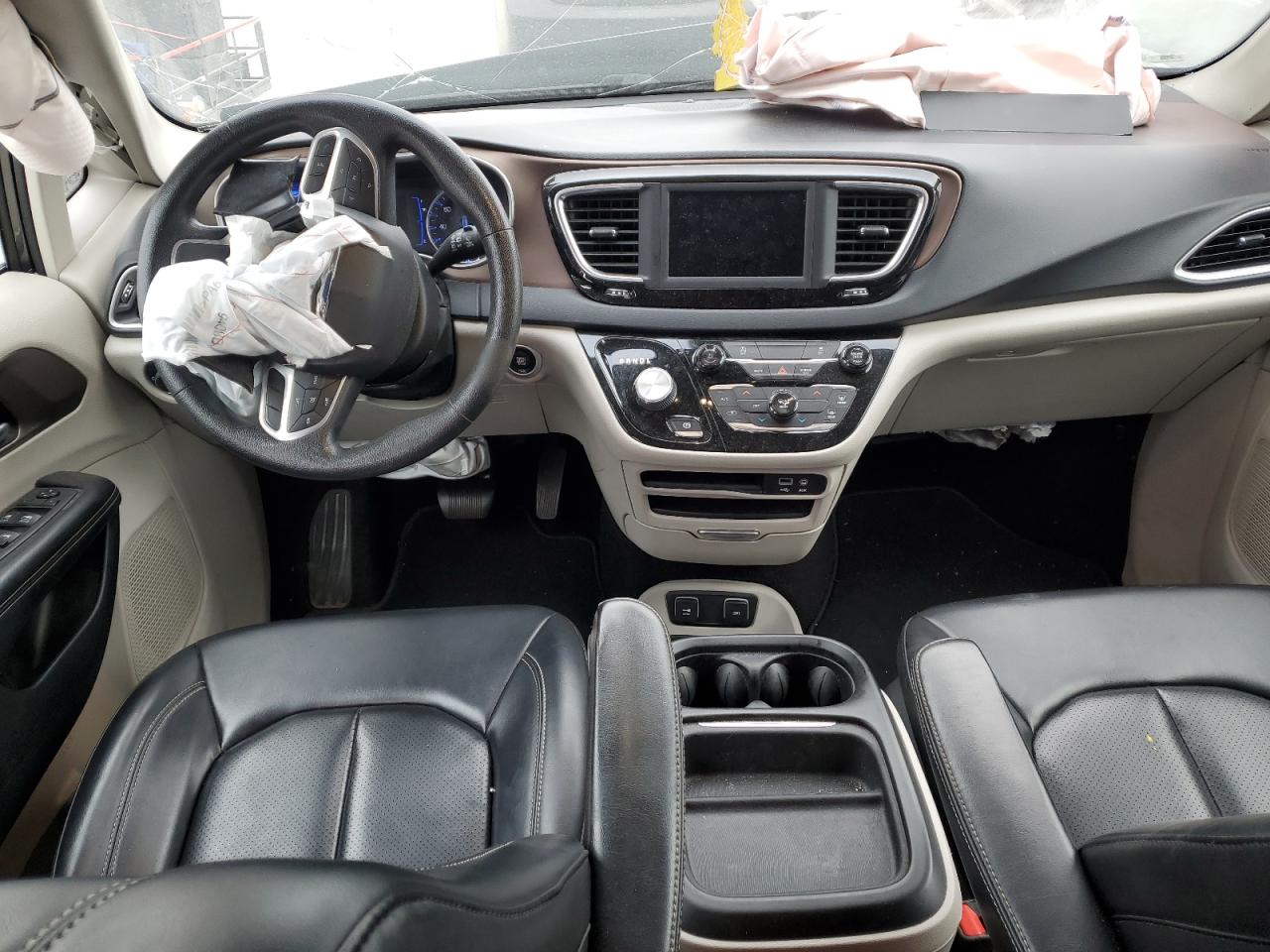 CHRYSLER VOYAGER LXI