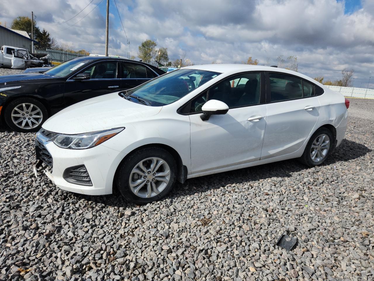 Lot #3284125548 2019 CHEVROLET CRUZE LS