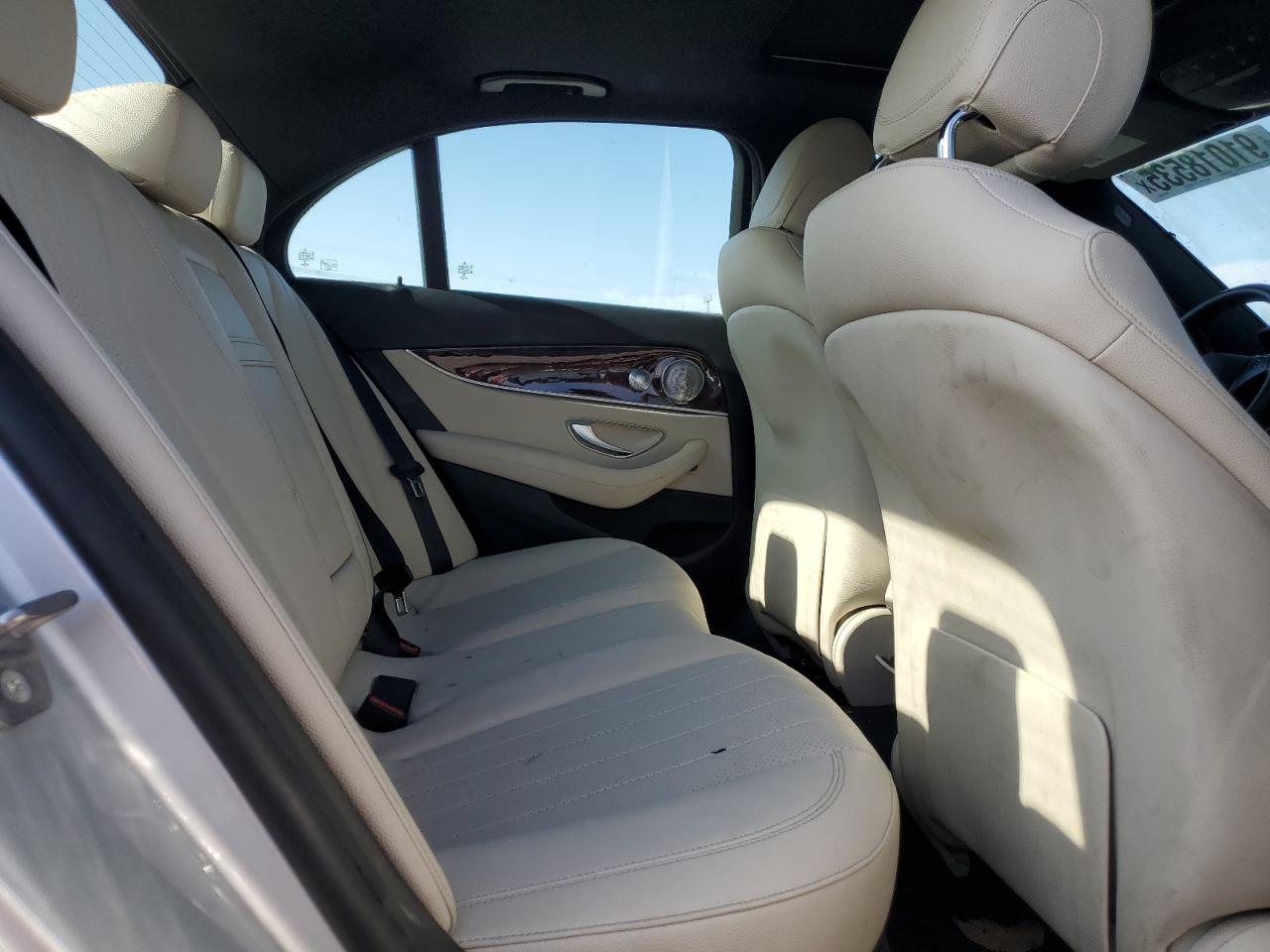 MERCEDES-BENZ E-CLASS 400 4MATIC