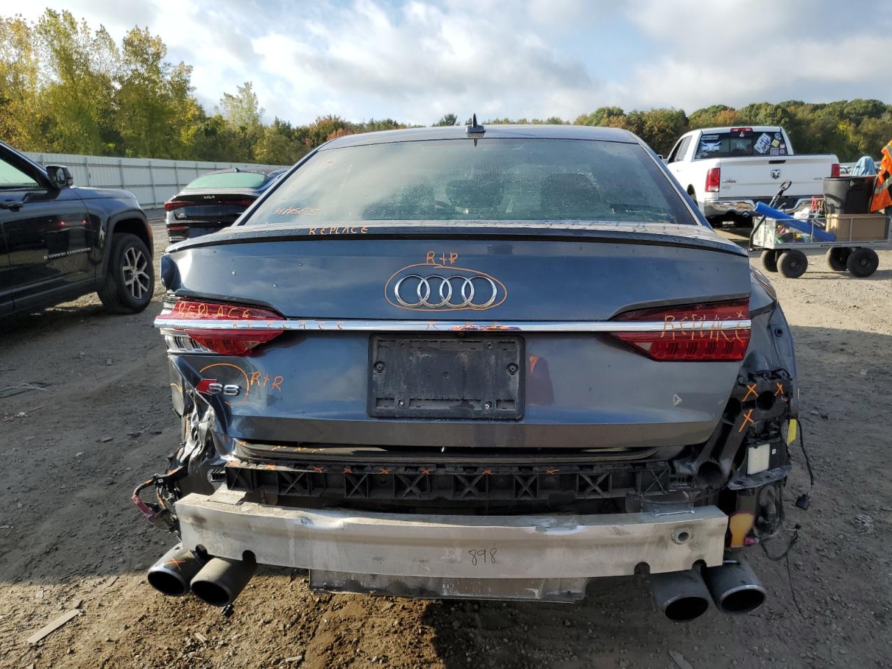 AUDI S6 PREMIUM PLUS