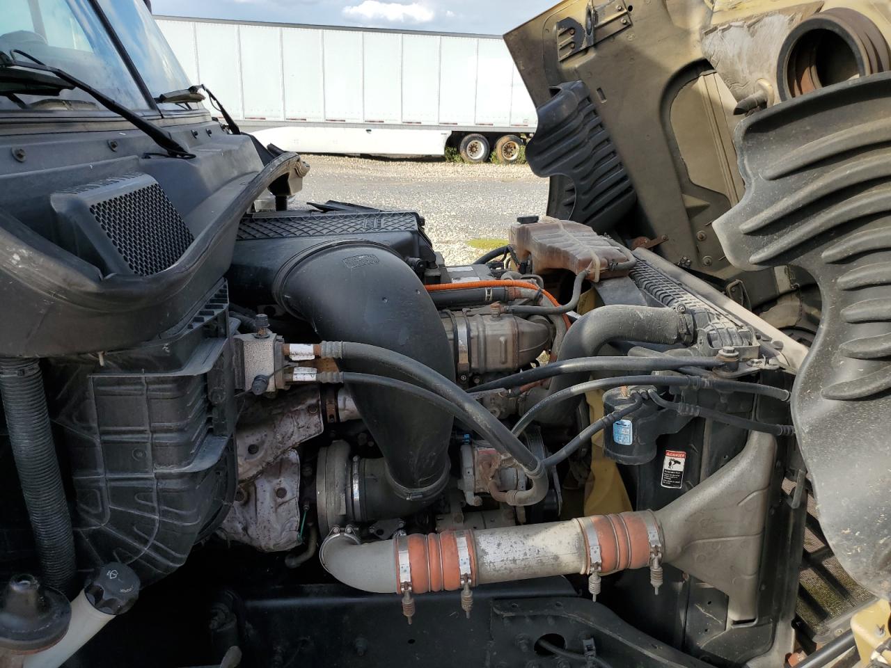 Lot #3284826543 2016 FREIGHTLINER CASCADIA 1