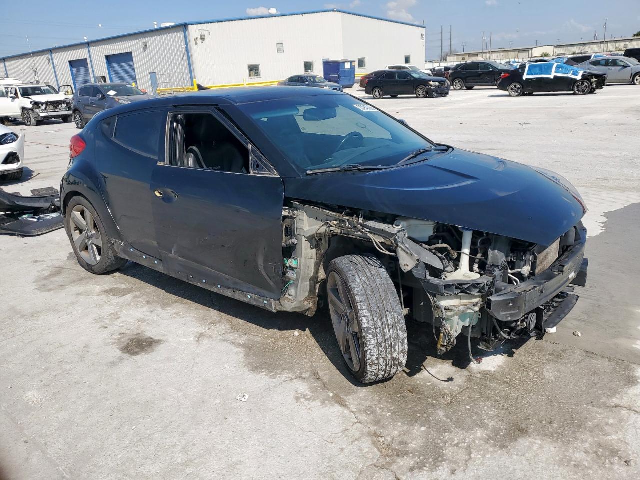 HYUNDAI VELOSTER TURBO