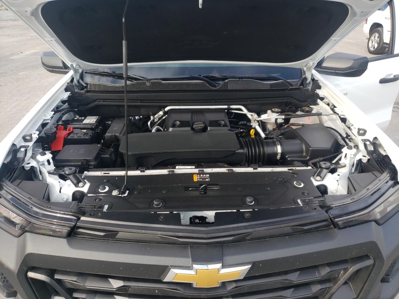 CHEVROLET COLORADO
