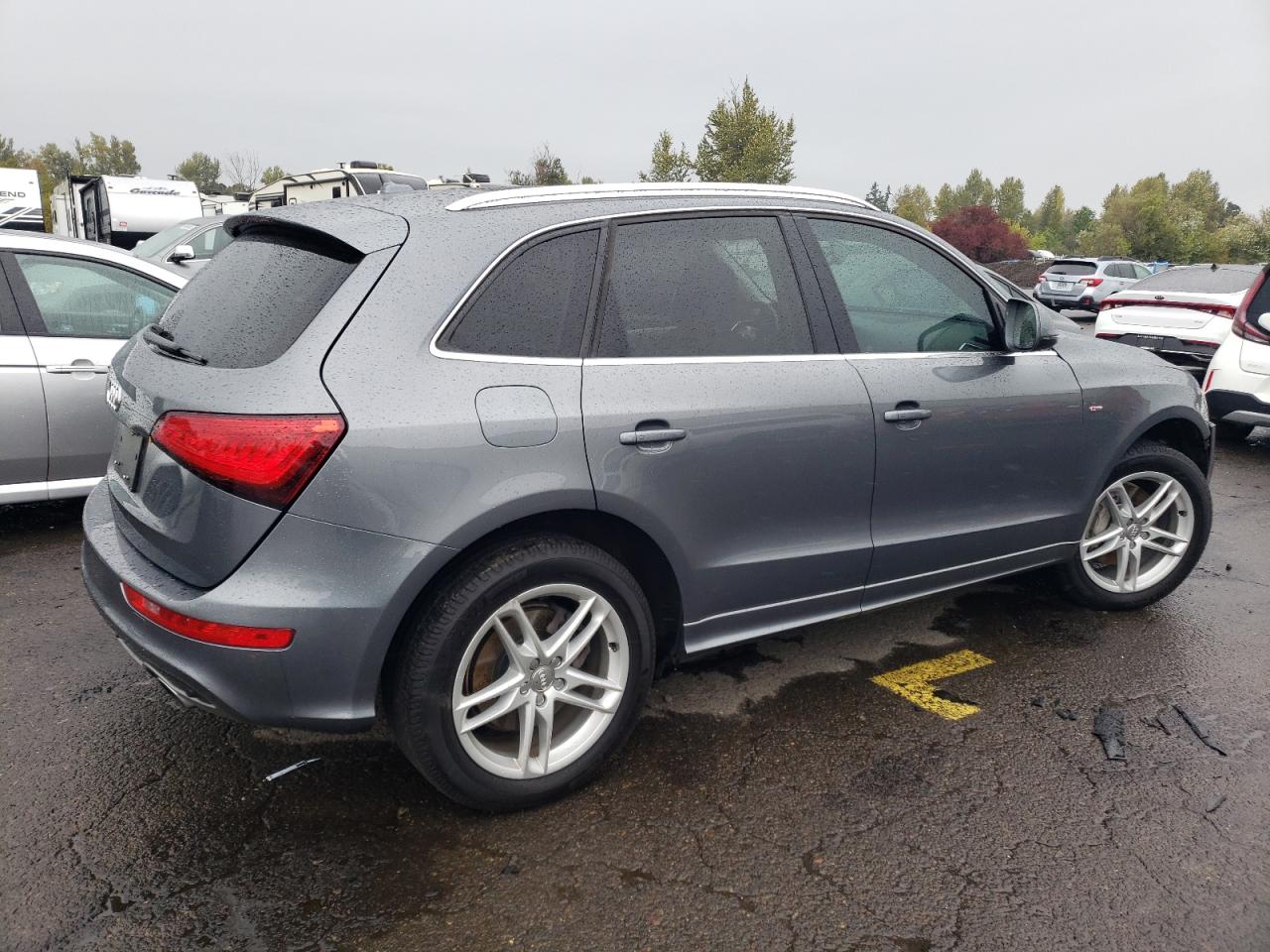 AUDI Q5 PREMIUM PLUS
