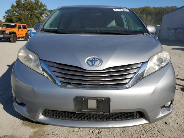 2015 TOYOTA SIENNA XLE - 5TDYK3DC1FS583557