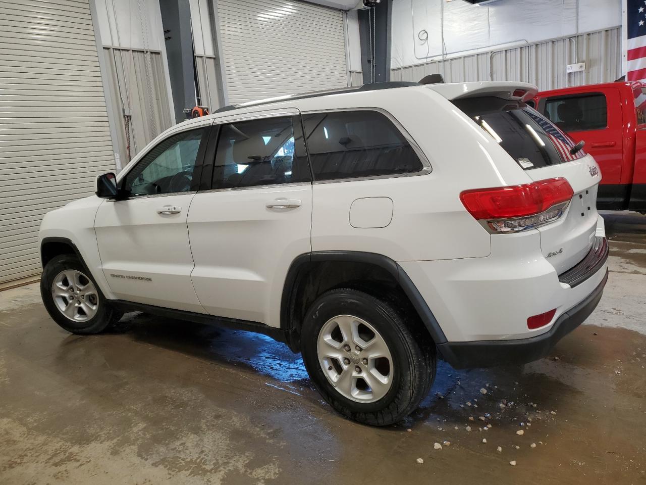 JEEP GRAND CHEROKEE LAREDO