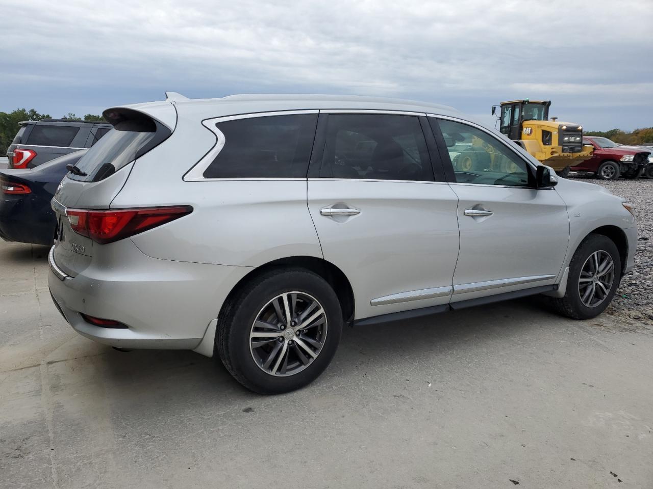 INFINITI QX60