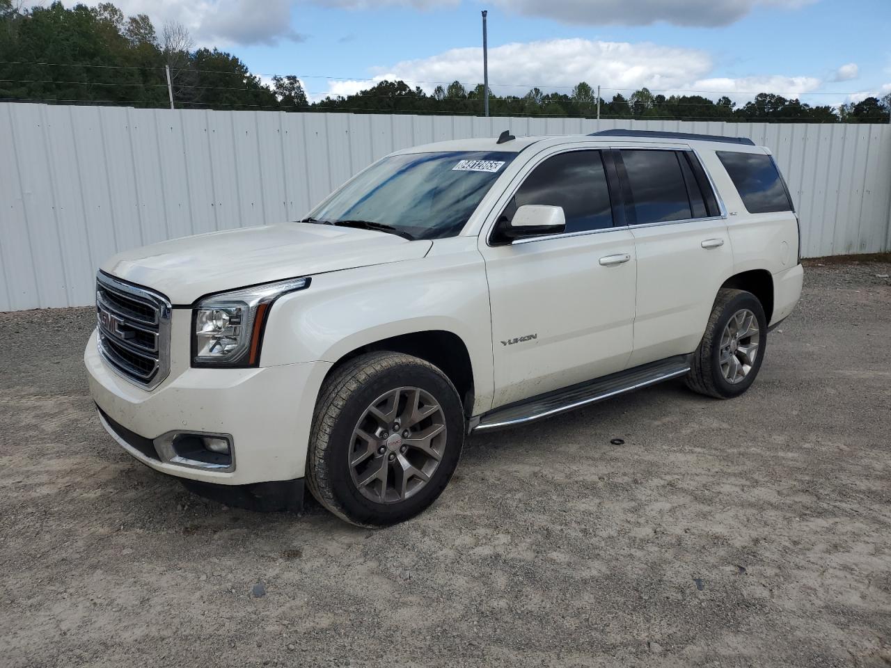 GMC YUKON SLT