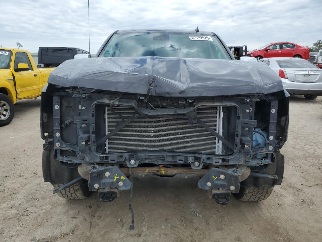 CHEVROLET SILVERADO K1500 HIGH COUNTRY