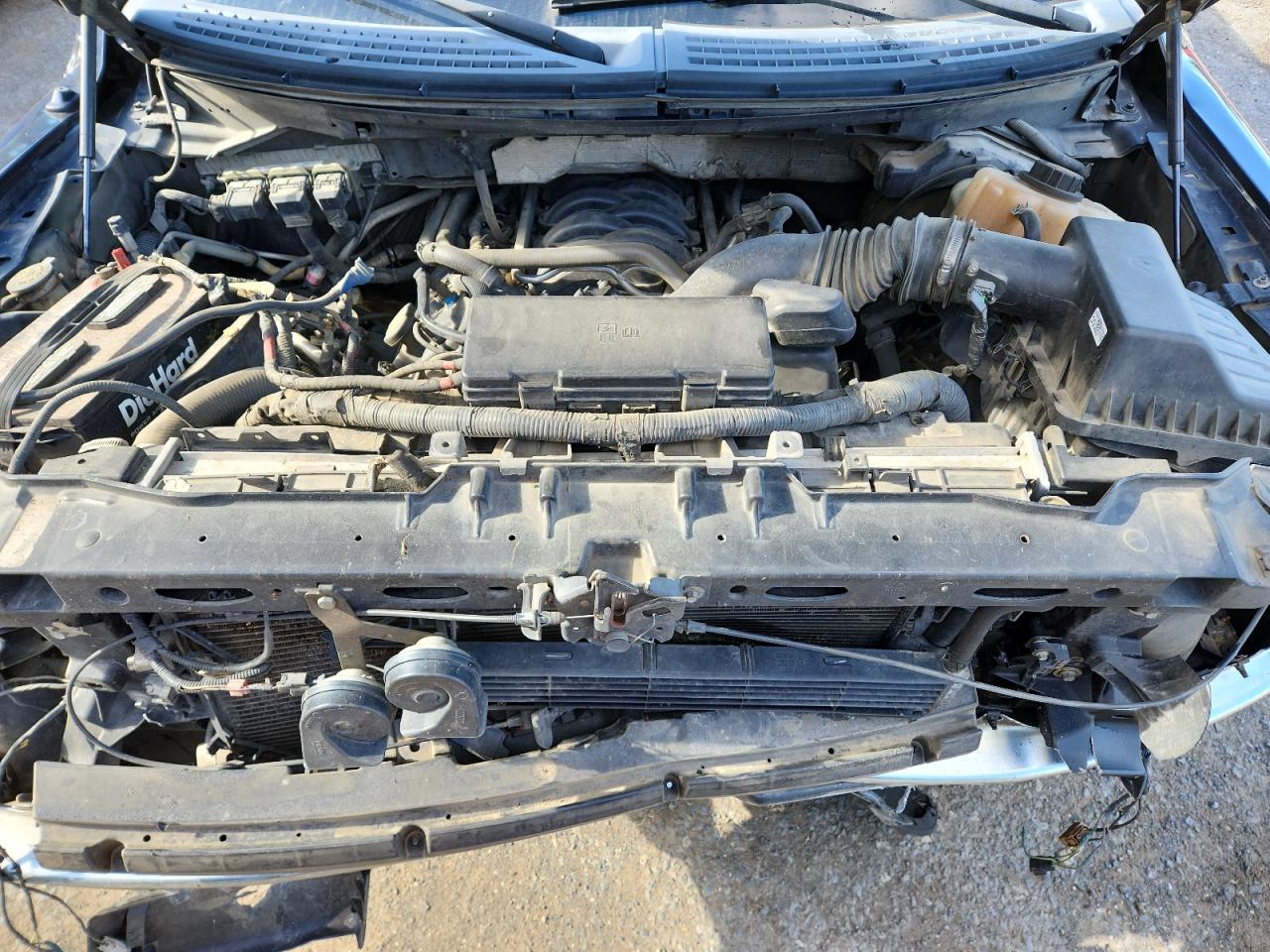 FORD F-150 SUPERCREW