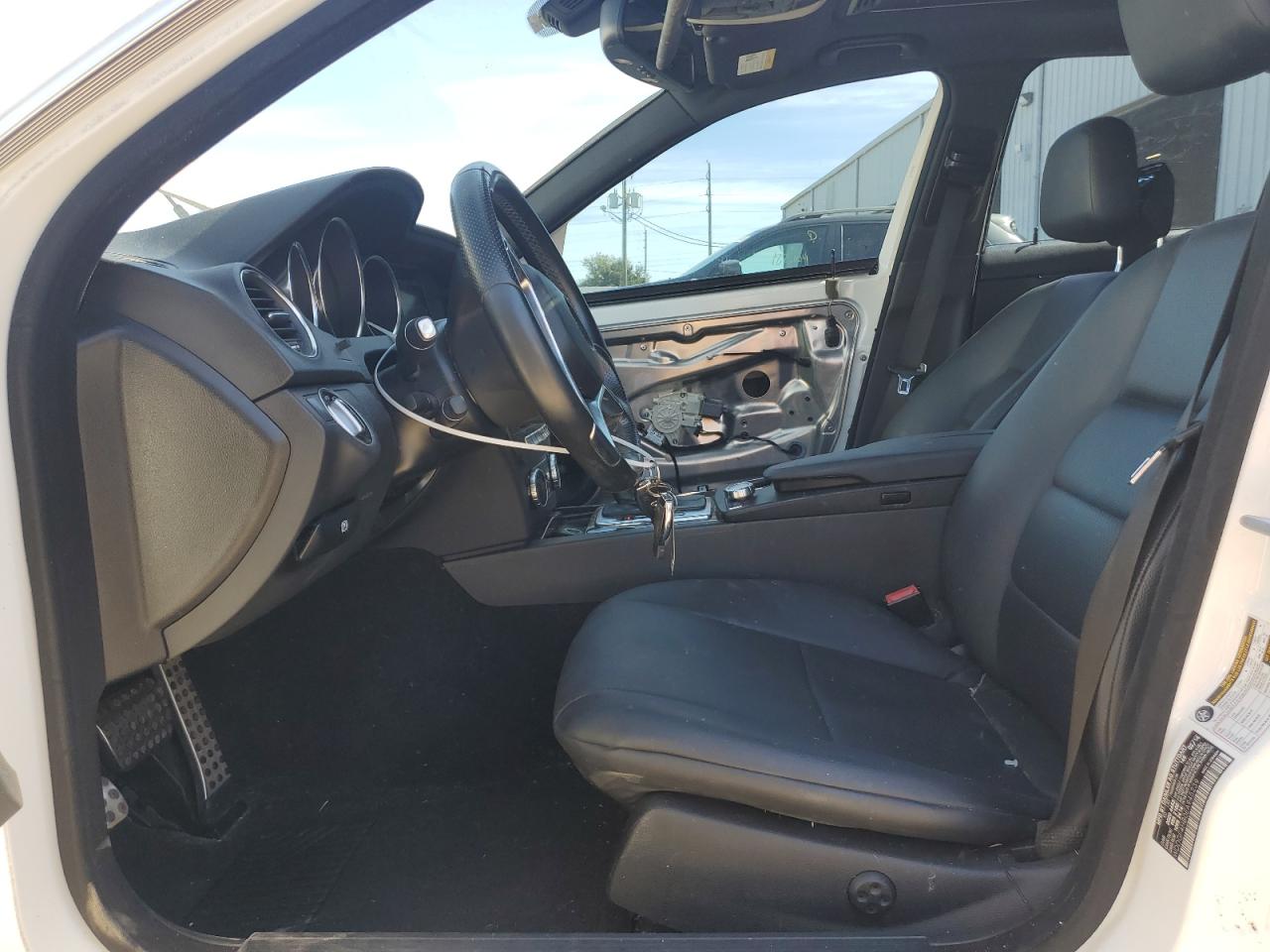 MERCEDES-BENZ C-CLASS 250