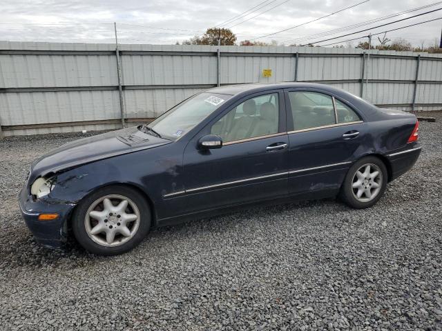 Global Auto Auctions: 2003 MERCEDES-BENZ 240
