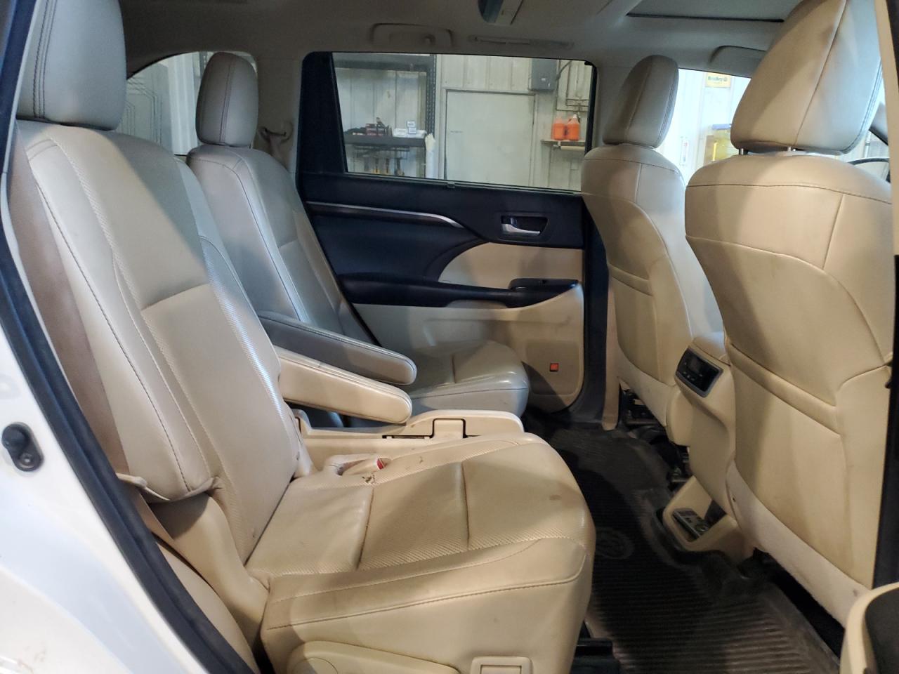 TOYOTA HIGHLANDER LIMITED