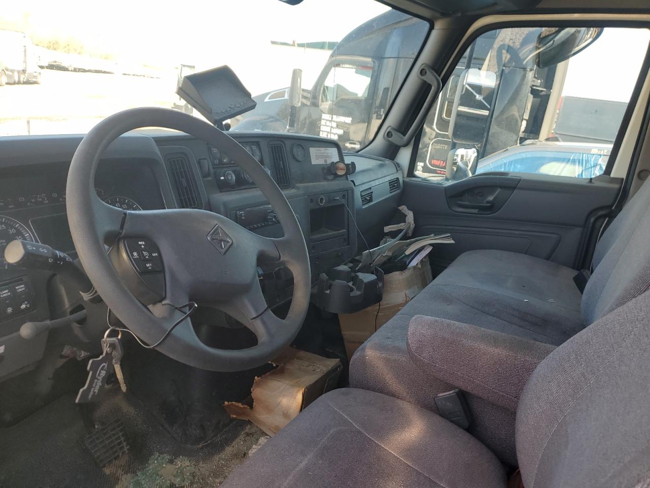 Lot #3290205201 2020 INTERNATIONAL MV607