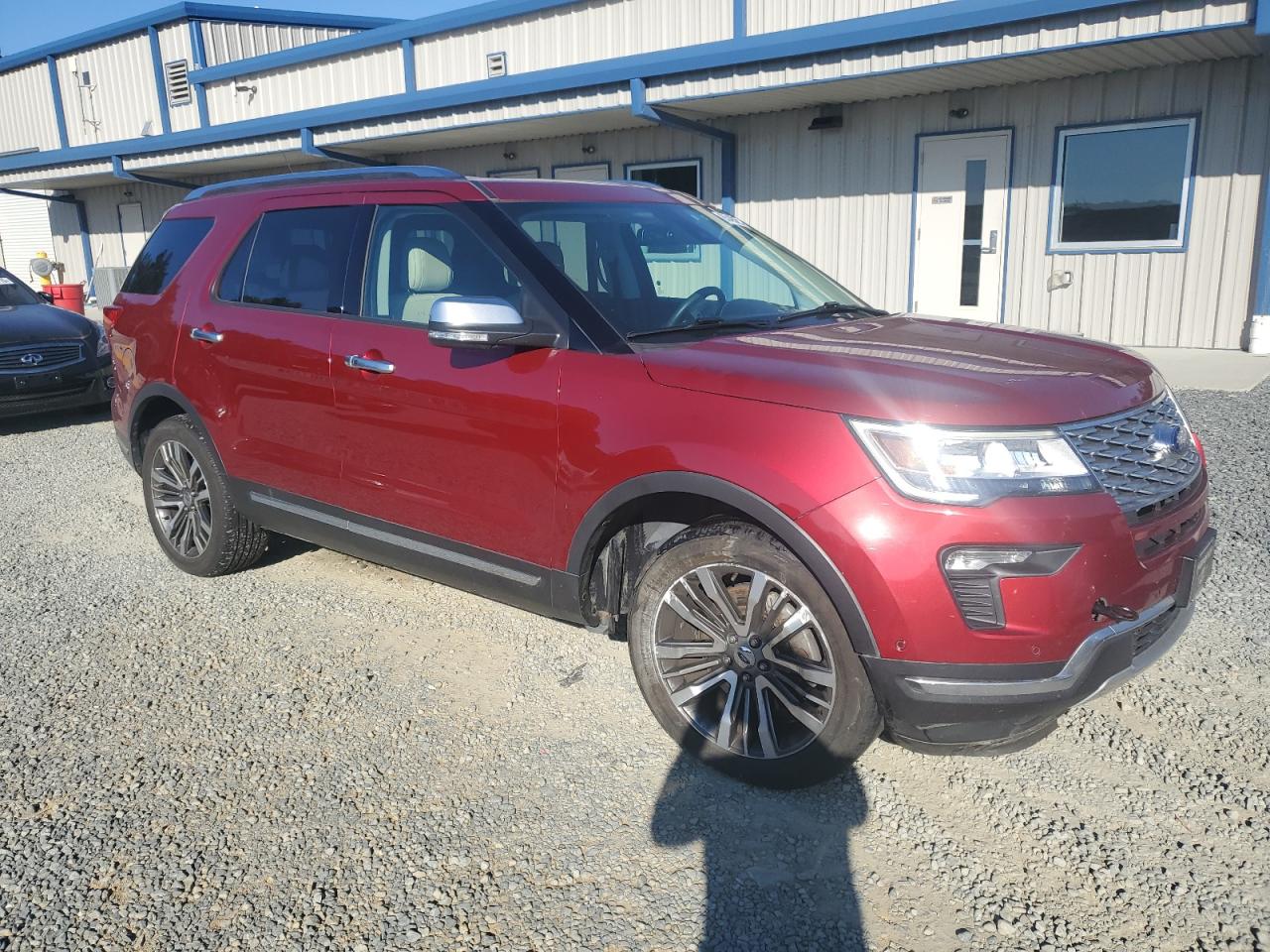 FORD EXPLORER PLATINUM