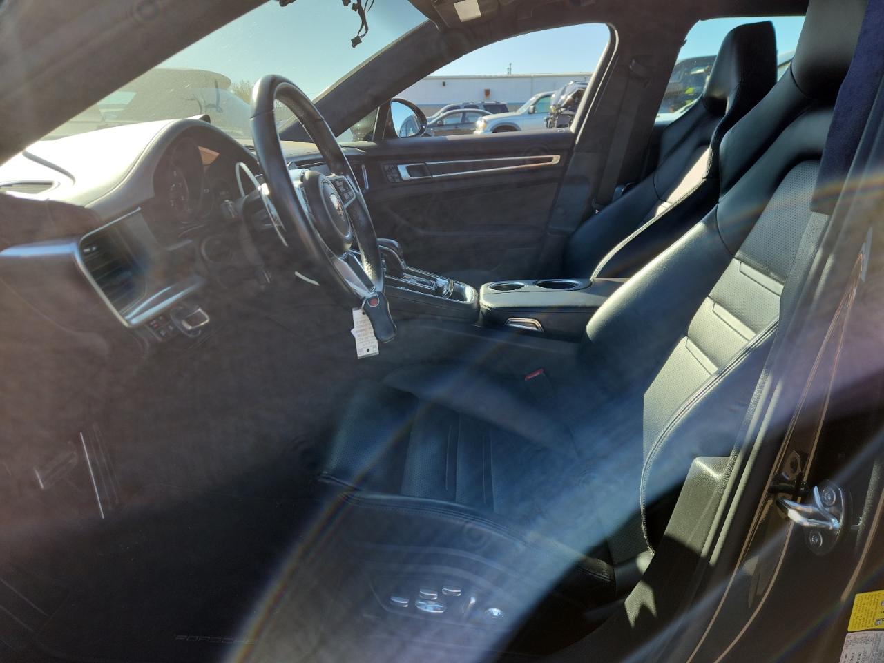 PORSCHE PANAMERA GTS SPORT TURISMO