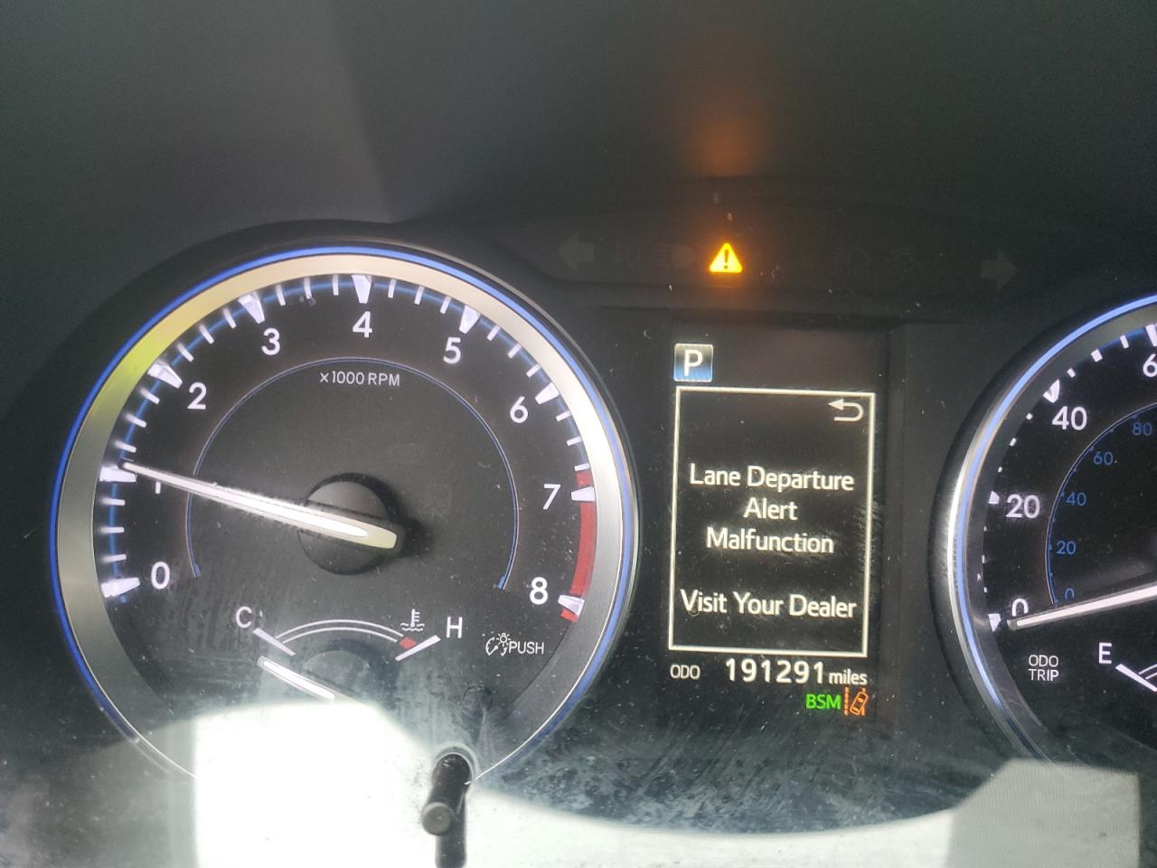 TOYOTA HIGHLANDER SE