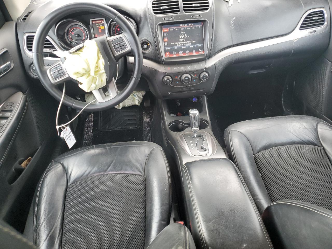 DODGE JOURNEY CROSSROAD