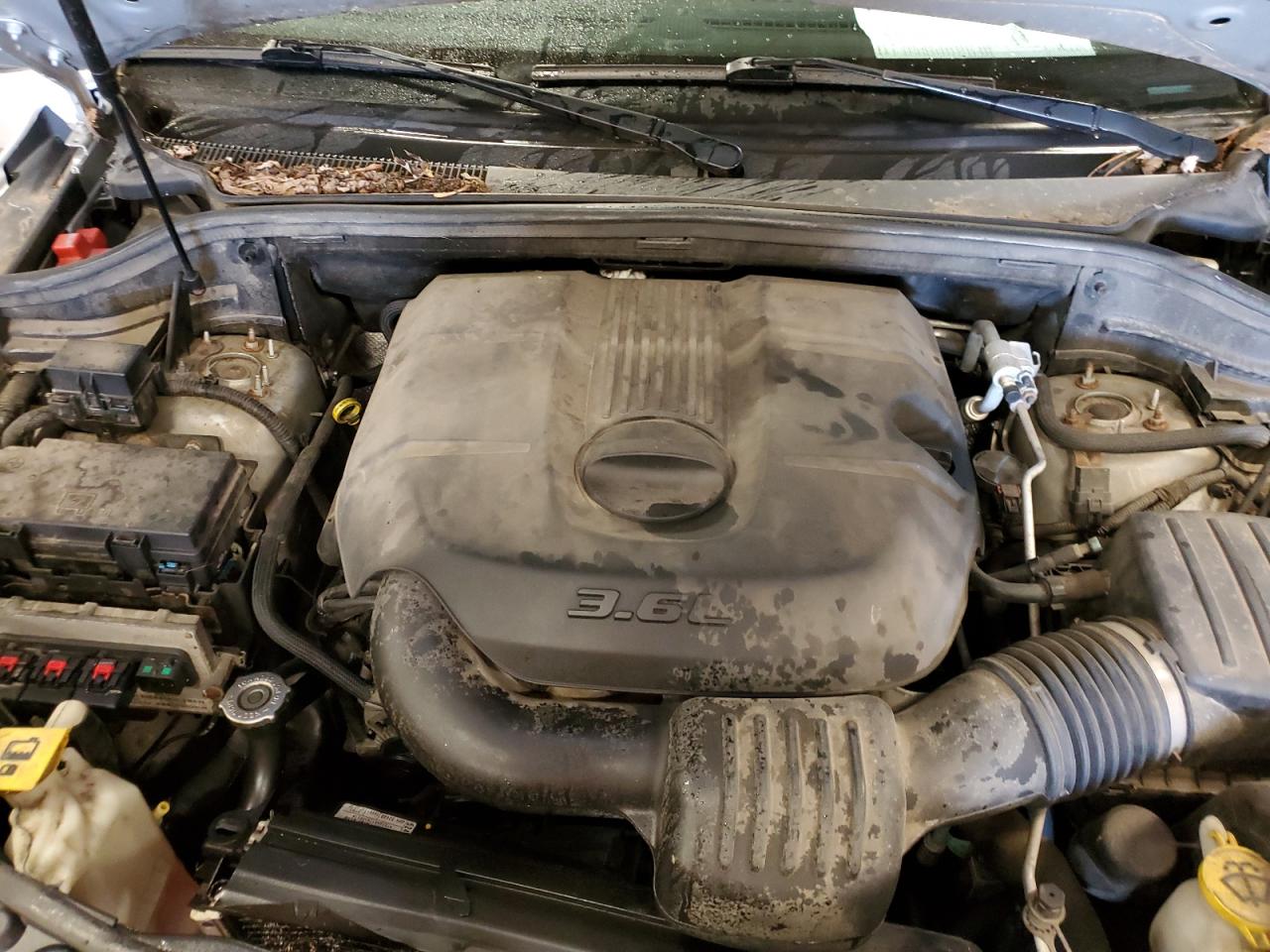 JEEP GRAND CHEROKEE LAREDO