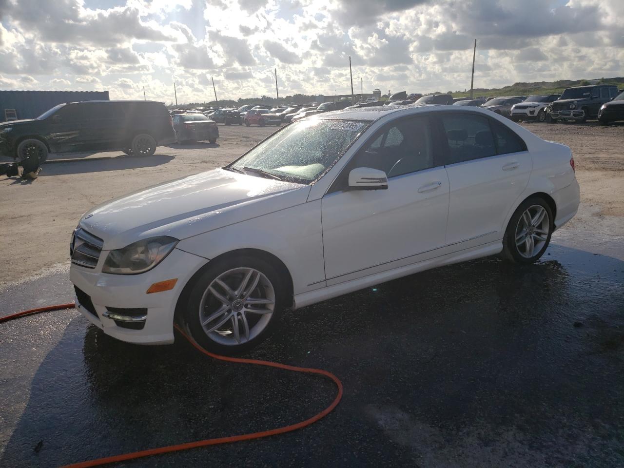 MERCEDES-BENZ C-CLASS 250