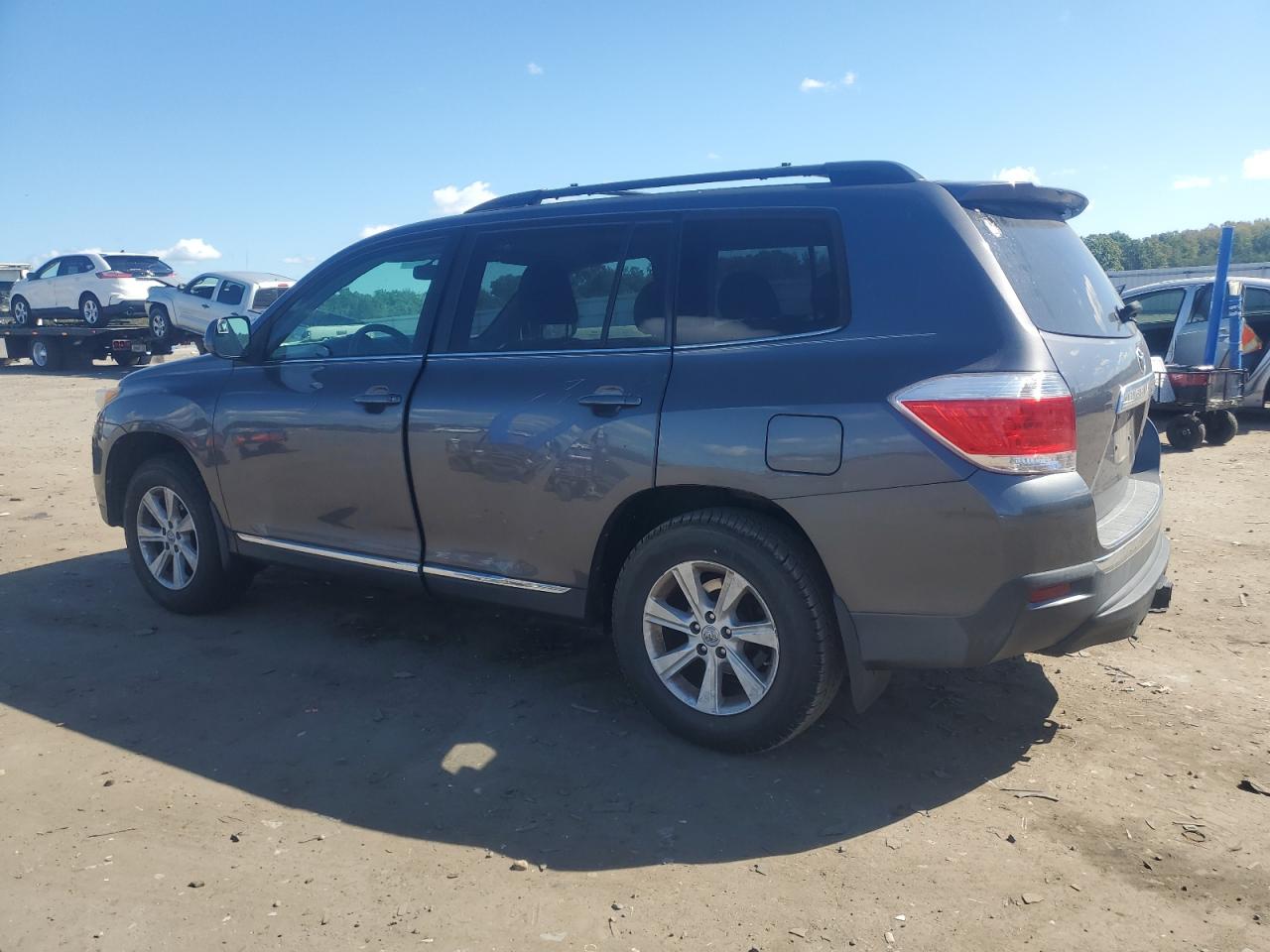 TOYOTA HIGHLANDER BASE