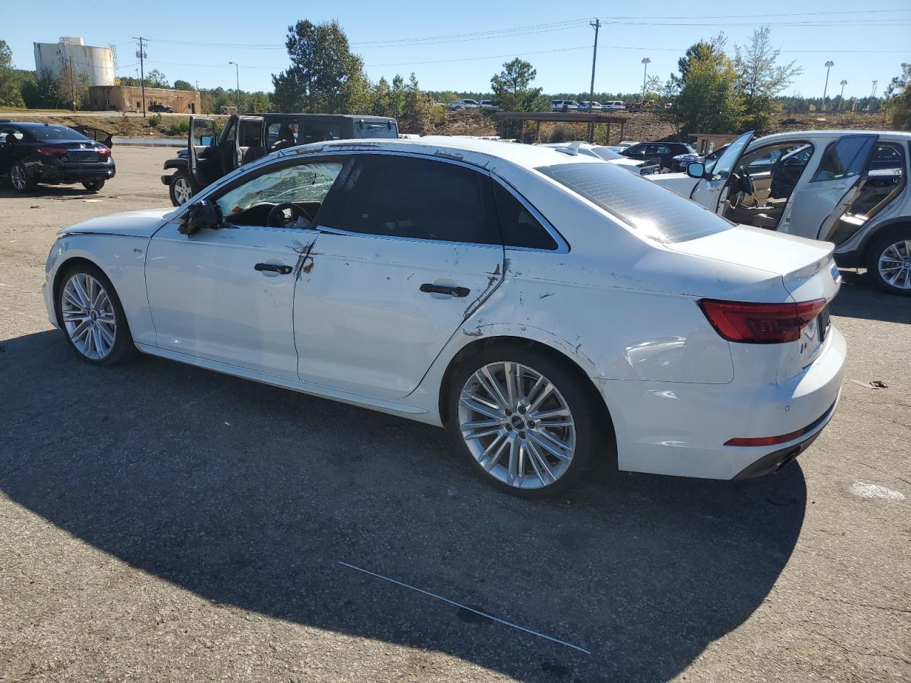 AUDI A4 PREMIUM PLUS