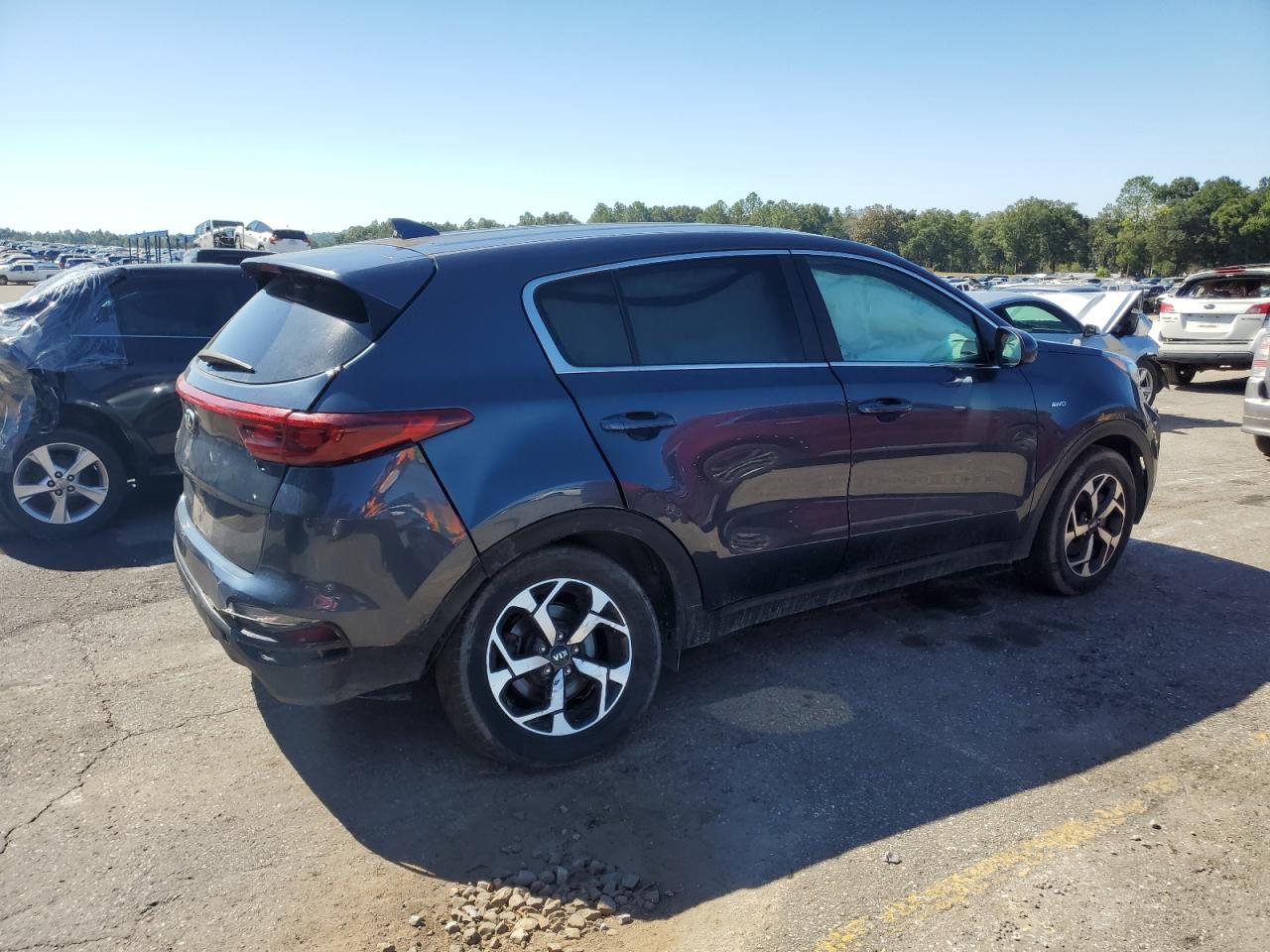 KIA SPORTAGE LX