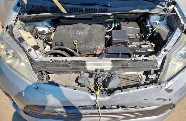 2018 TOYOTA SIENNA XLE 5TDYZ3DC3JS920329