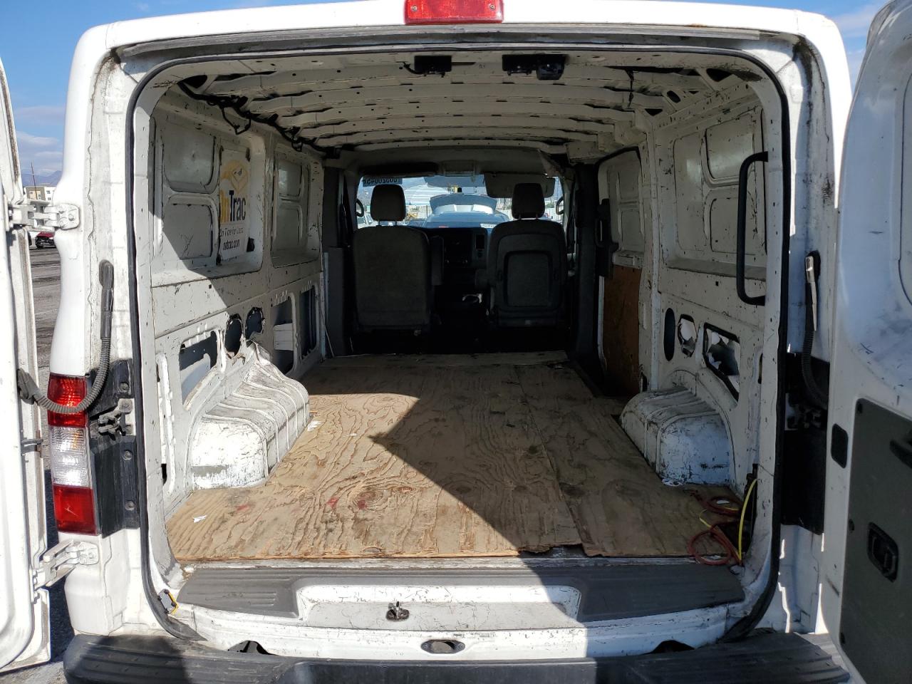 NISSAN NV1500 1500 S