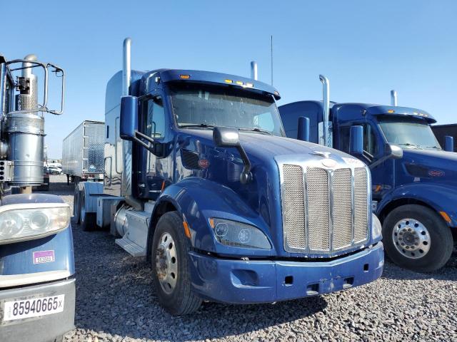 PETERBILT TRACTOR 579