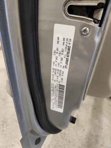 2014 CHRYSLER TOWN & COU - 2C4RC1BG5ER446978