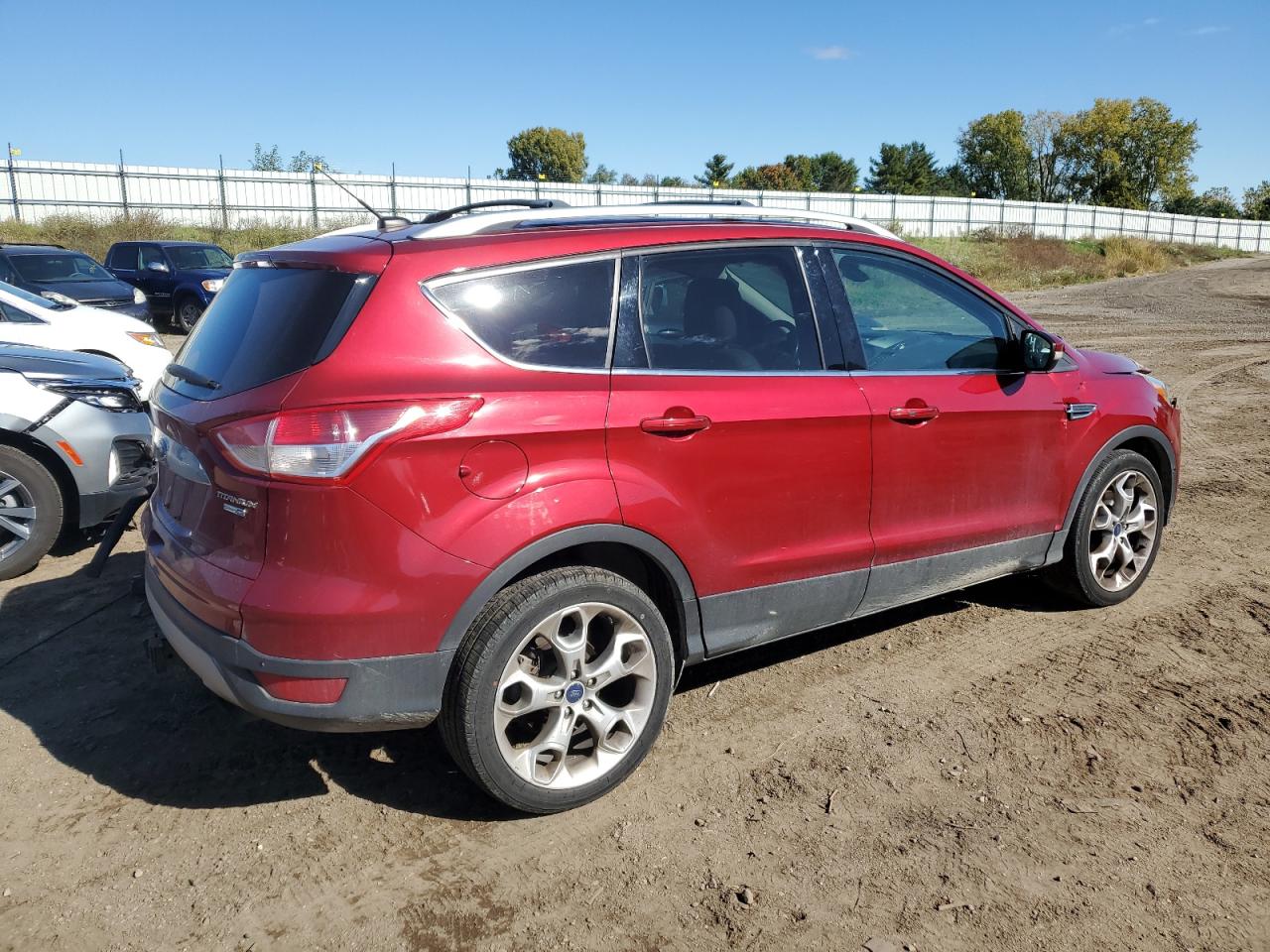 FORD ESCAPE TITANIUM
