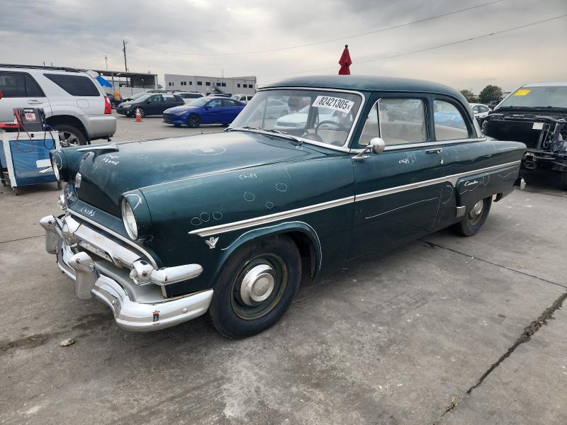 Global Auto Auctions: 1954 FORD CRESTLINE