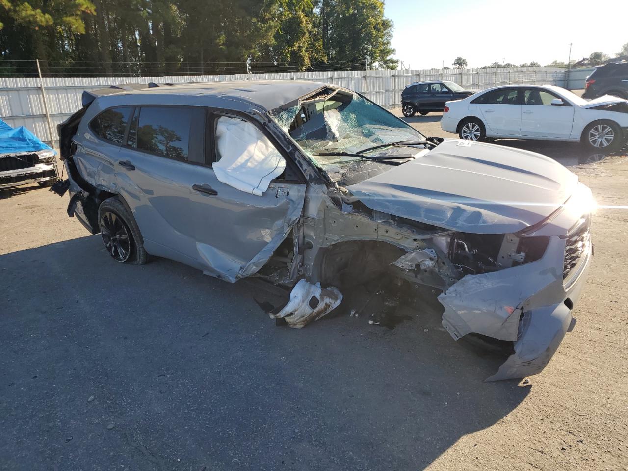 TOYOTA HIGHLANDER HYBRID XLE