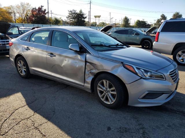 2016 HYUNDAI SONATA SE - 5NPE24AF8GH337815