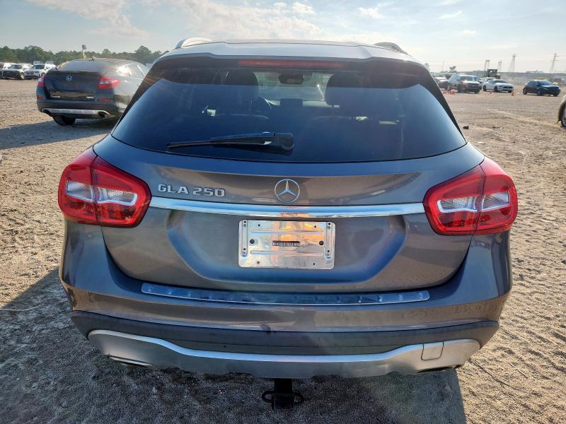 2018 MERCEDES-BENZ GLA 250 4MATIC WDCTG4GB1JJ435445