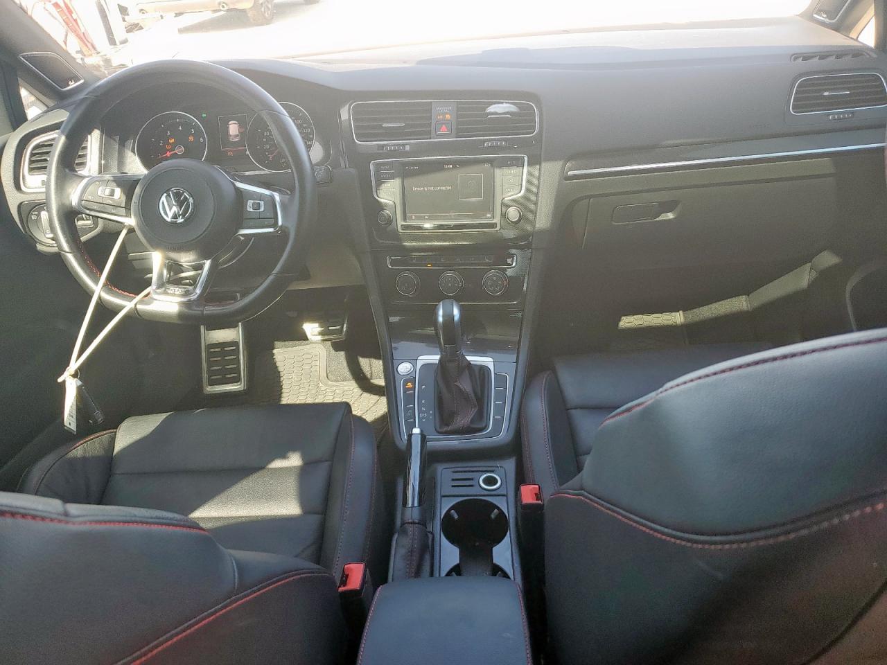 VOLKSWAGEN GOLF GTI S/SE