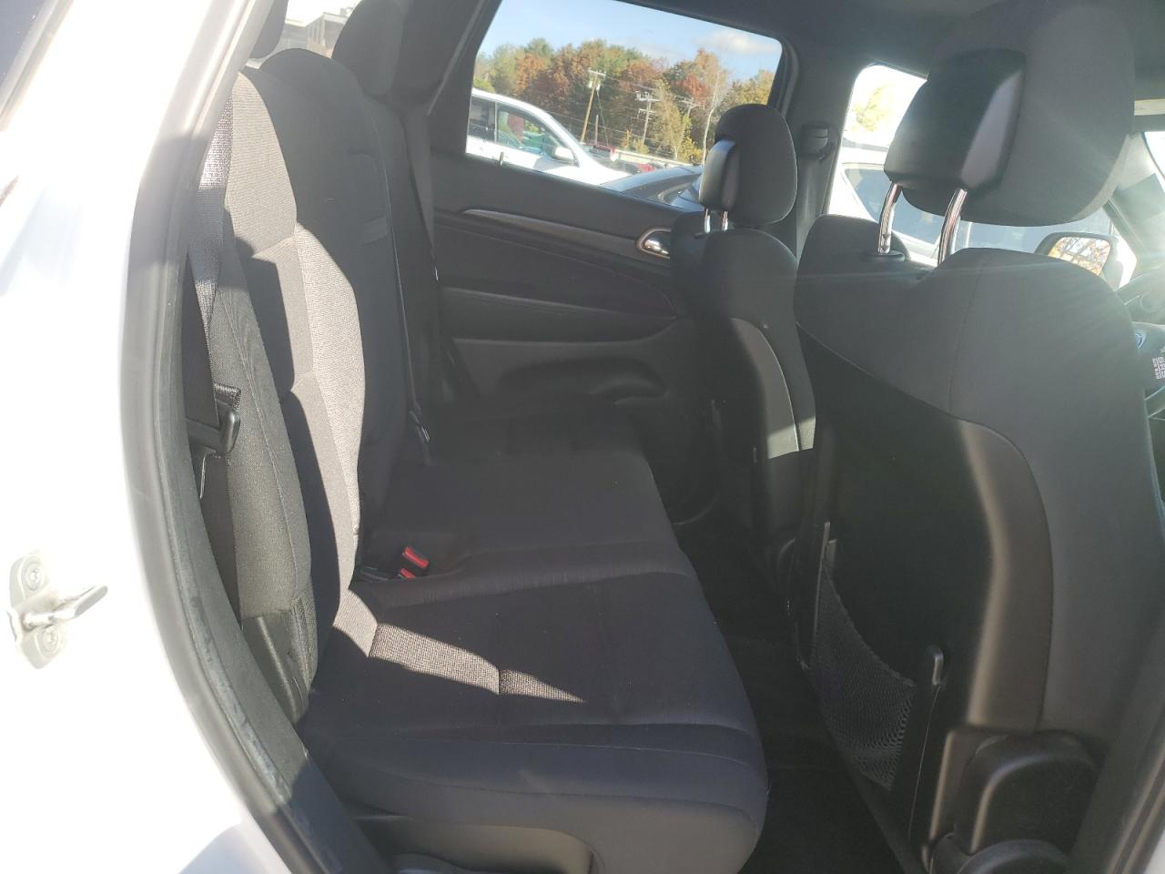 JEEP GRAND CHEROKEE LAREDO