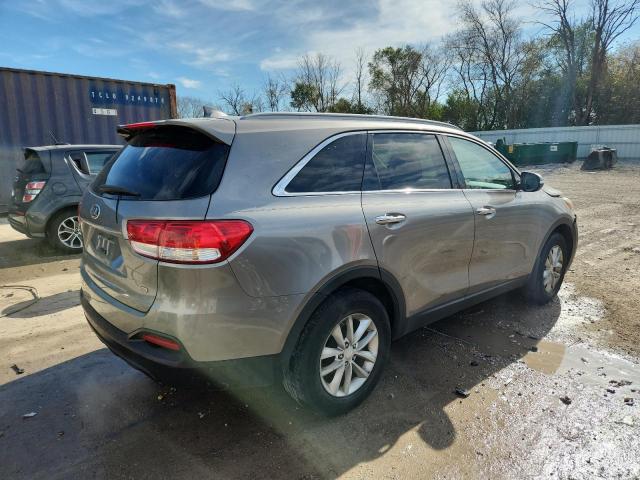 2016 KIA SORENTO LX - 5XYPG4A33GG020127