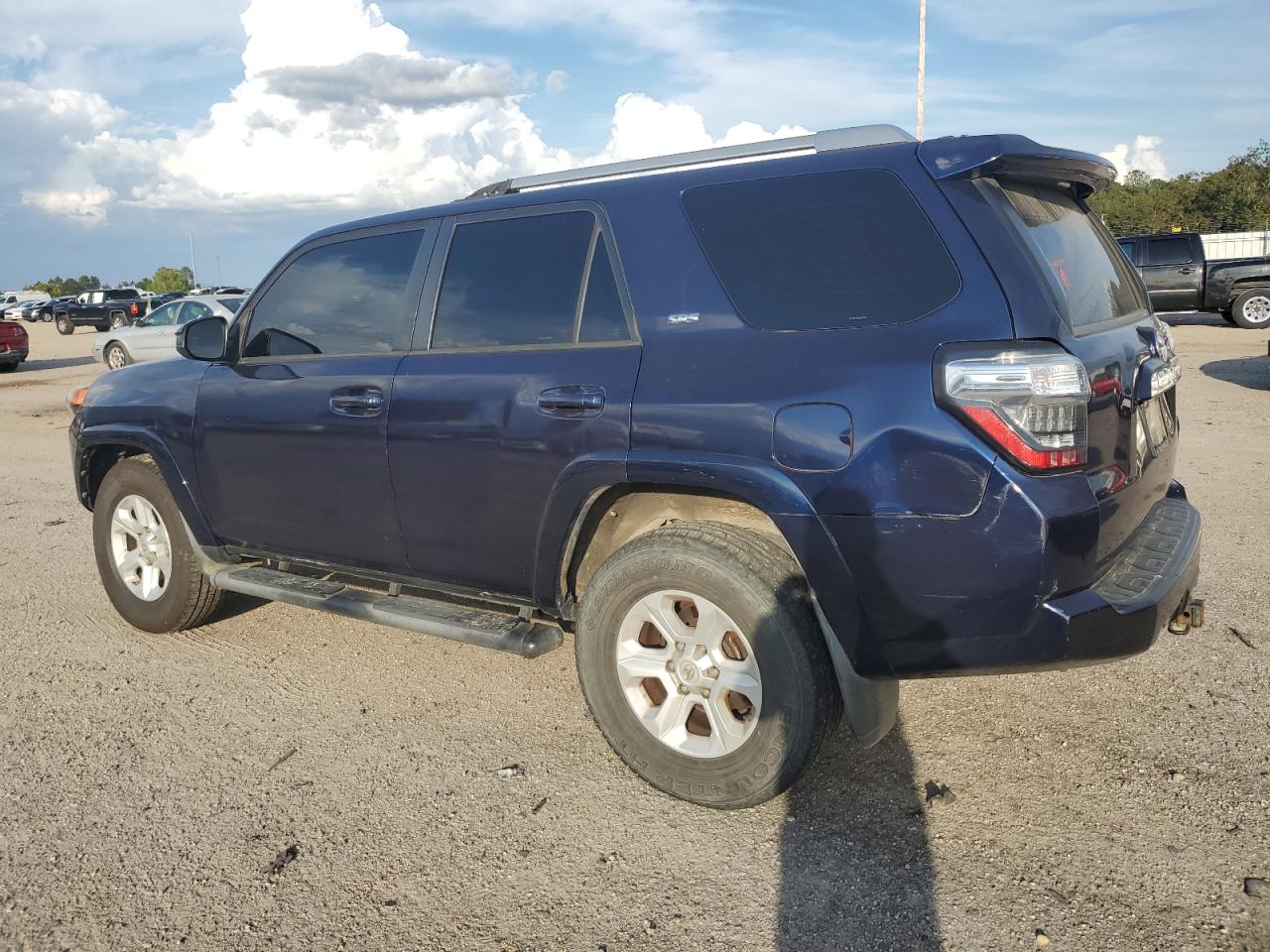 TOYOTA 4RUNNER SR5