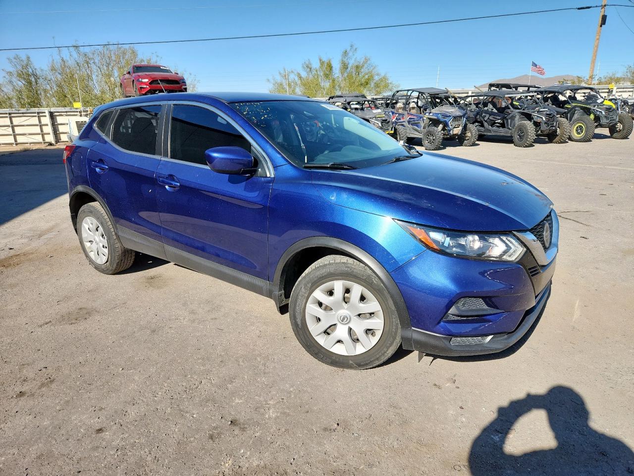 NISSAN ROGUE SPORT S