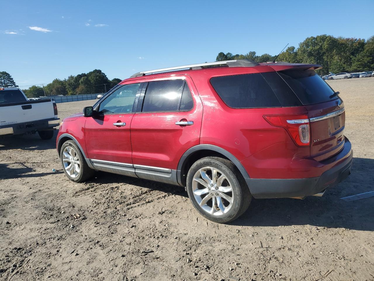 FORD EXPLORER XLT