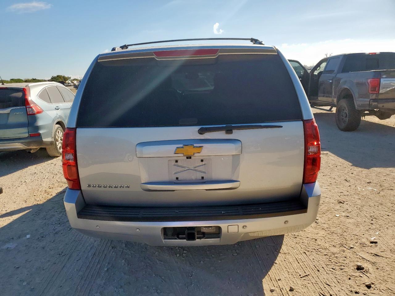 CHEVROLET SUBURBAN C1500 LT