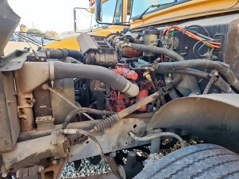 2012 BLUE BIRD SCHOOL BUS #3305292302