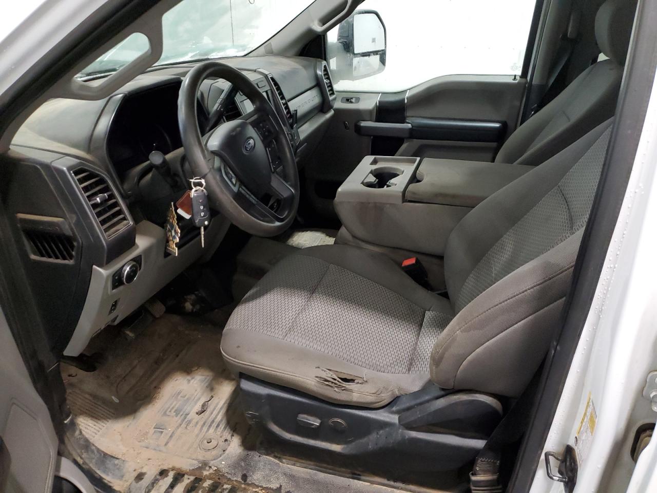 FORD F-250 SUPER DUTY