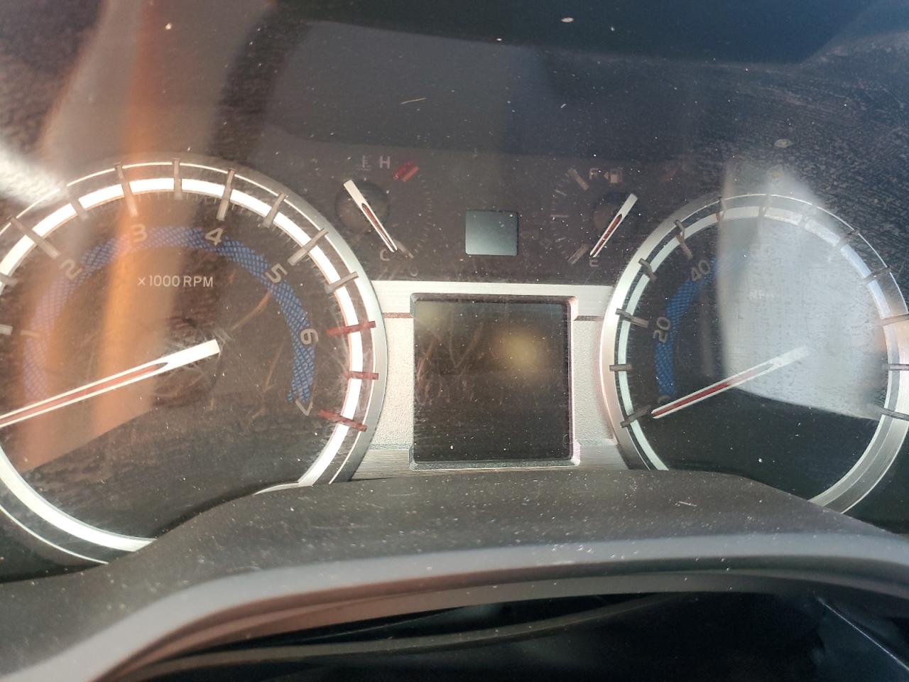 TOYOTA 4RUNNER SR5/SR5 PREMIUM