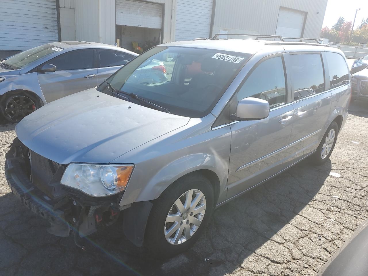 CHRYSLER TOWN & COUNTRY TOURING