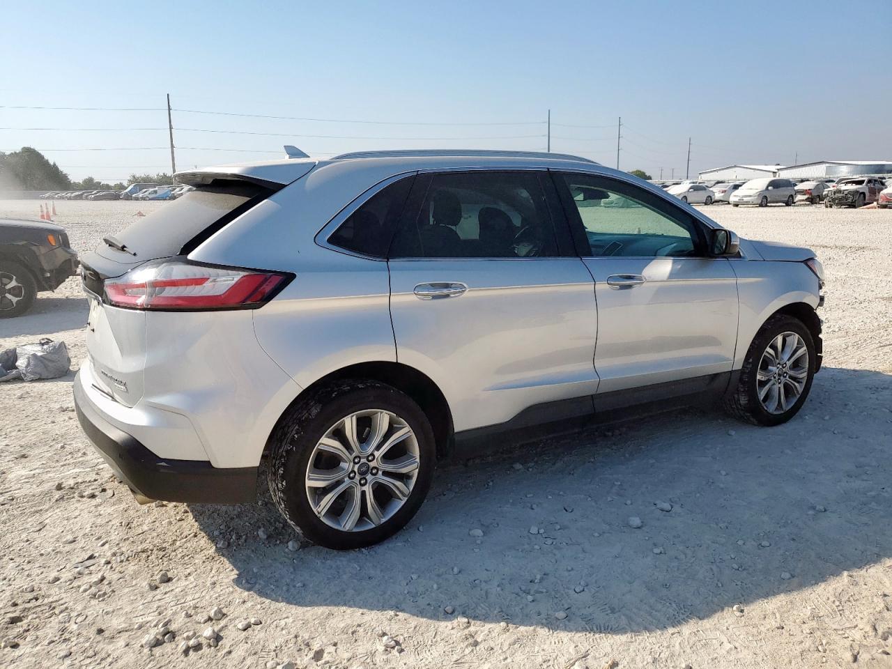 FORD EDGE TITANIUM