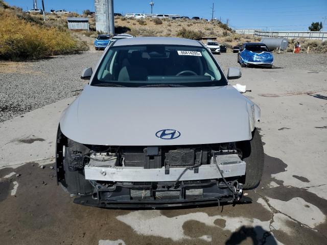 2022 HYUNDAI IONIQ 5 SE - KM8KMDAF3NU052418