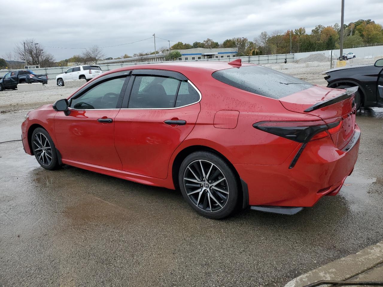 TOYOTA CAMRY SE NIGHT SHADE